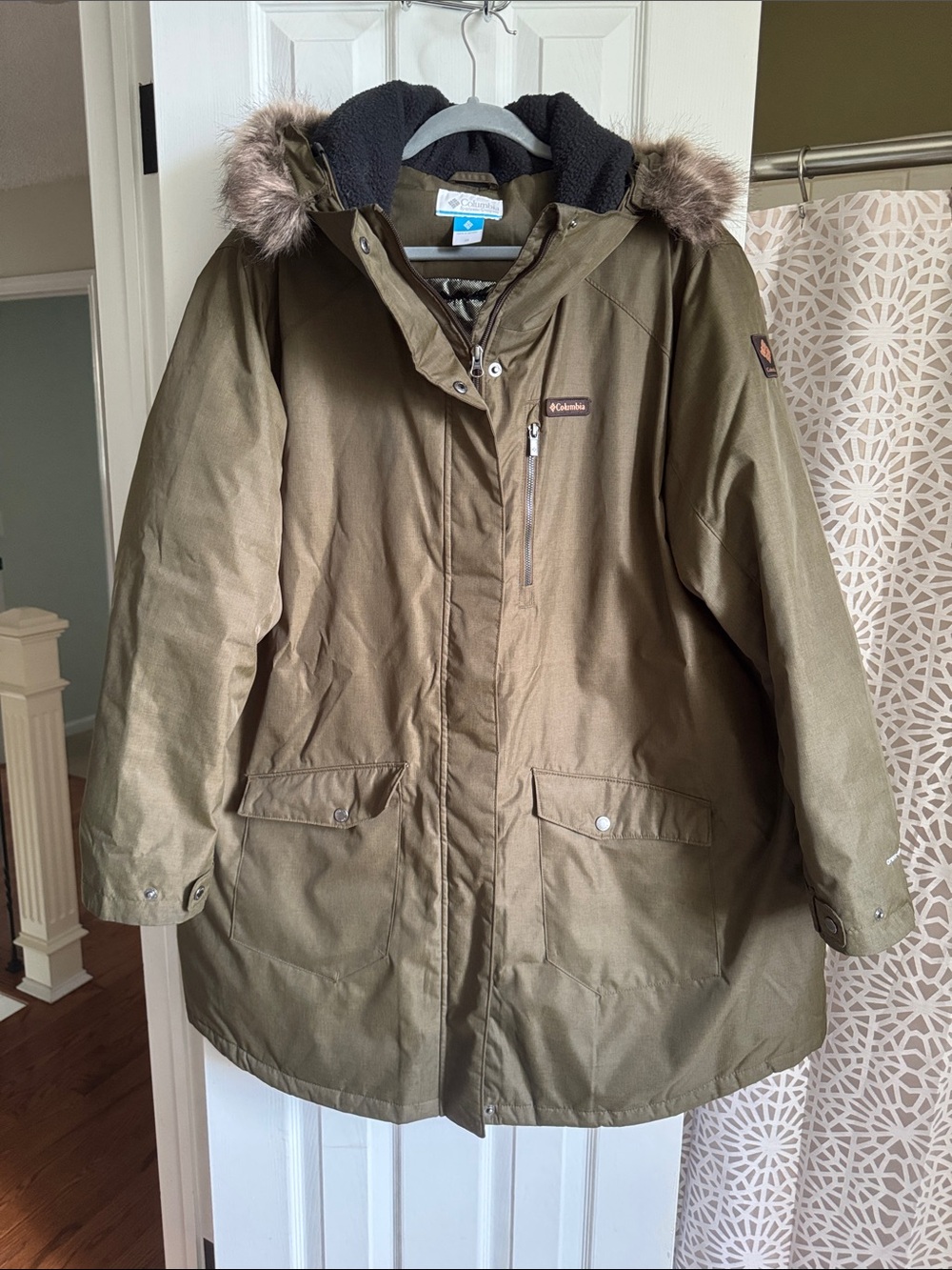 Columbia Suttle Mountain Long Insulated Jacket - Women’s Plus